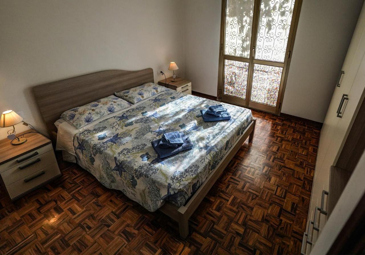 Agriturismo La Rocca Сан Бартоломео ал Маре Екстериор снимка